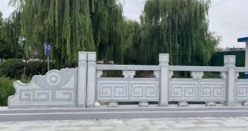 保山 芝麻灰桥栏杆、河道栏杆安装效果