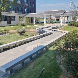 保山 芝麻灰小区坐凳&栏杆安装效果