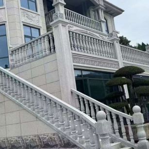 保山 芝麻白别墅，栏杆