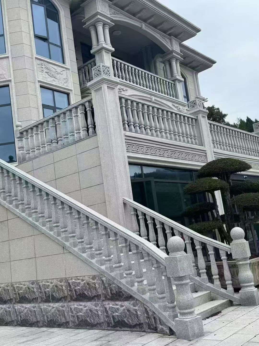 保山 芝麻白别墅，栏杆