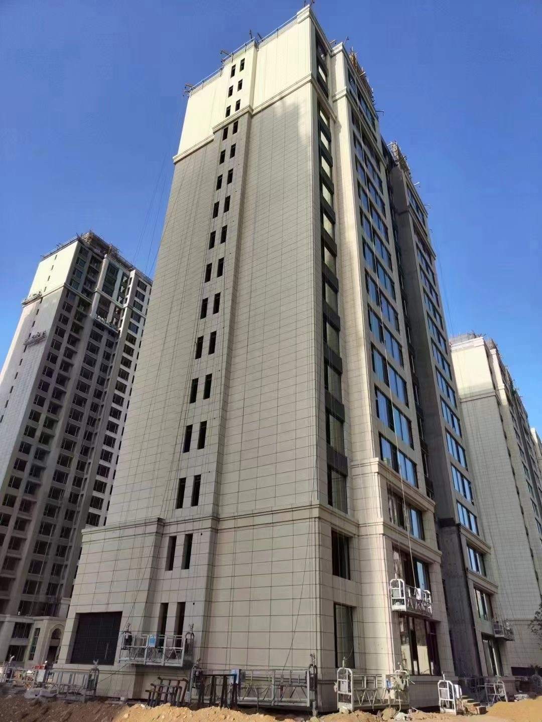 保山黄金麻高端小区，外墙干挂